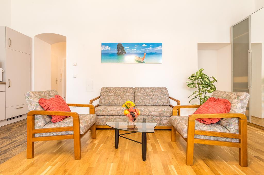 Goldfisch Apartment Am Augartenpark فيينا المظهر الخارجي الصورة