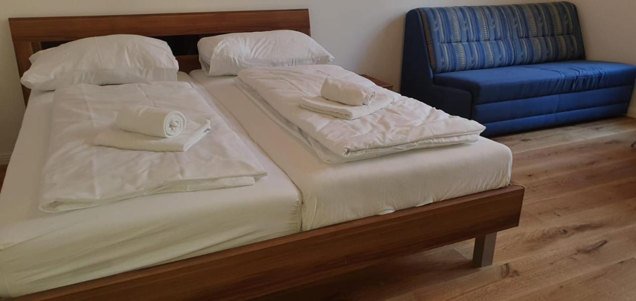 Goldfisch Apartment Am Augartenpark فيينا المظهر الخارجي الصورة